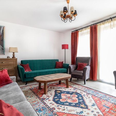 ורשה Wonderful 2- Bedroom Apartment With Soul Wwa70 מראה חיצוני תמונה