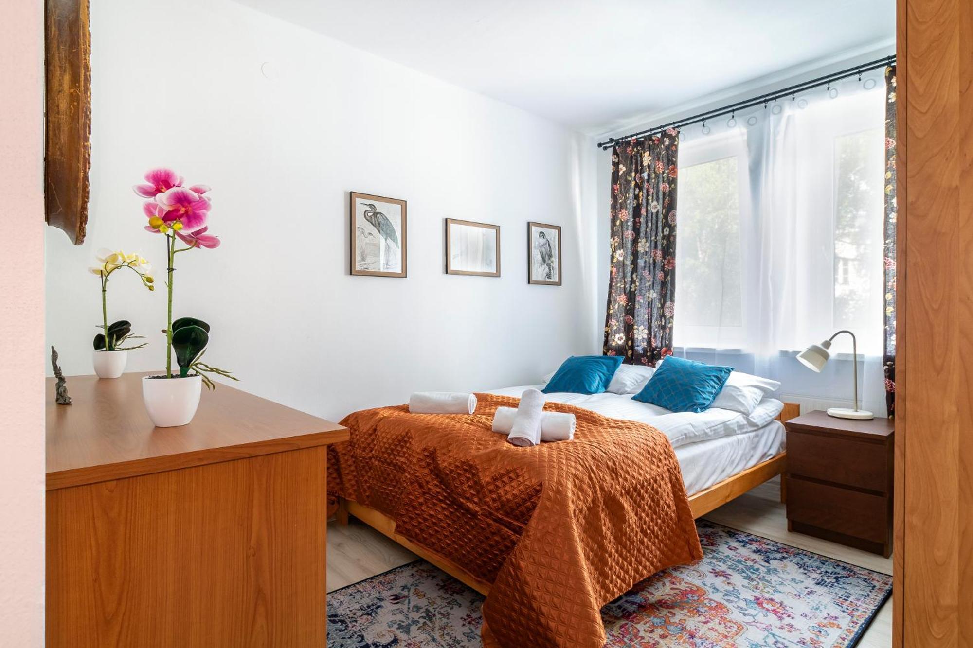 ורשה Wonderful 2- Bedroom Apartment With Soul Wwa70 מראה חיצוני תמונה